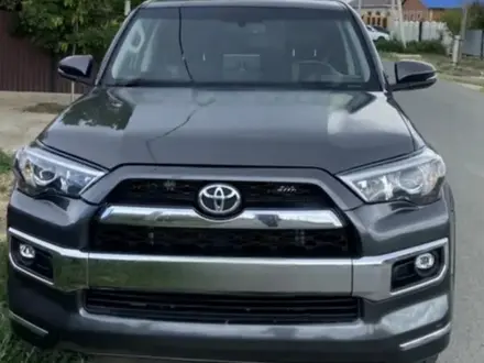 Toyota 4Runner 2015 года за 17 600 000 тг. в Атырау