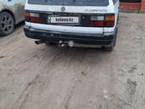 Volkswagen Passat 1991 годаfor570 000 тг. в Актобе – фото 3