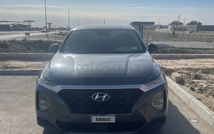 Hyundai Santa Fe 2019 года за 11 500 000 тг. в Актау