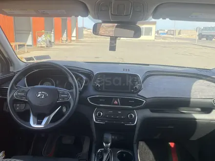 Hyundai Santa Fe 2019 года за 11 500 000 тг. в Актау – фото 7
