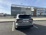 Toyota Highlander 2025 года за 28 500 000 тг. в Астана – фото 4