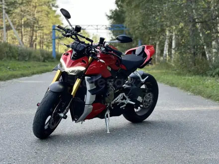 Ducati  Streetfighter V4 2020 года за 10 500 000 тг. в Усть-Каменогорск – фото 6