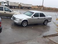 Mercedes-Benz E 220 1993 годаүшін2 350 000 тг. в Кызылорда