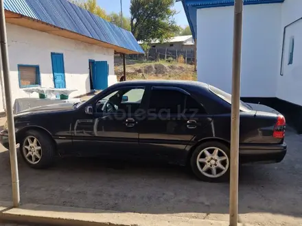 Mercedes-Benz C 280 1994 года за 1 200 000 тг. в Алматы – фото 4