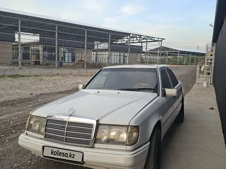 Mercedes-Benz E 230 1991 года за 1 350 000 тг. в Шымкент