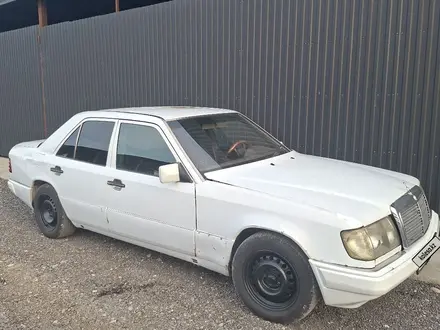 Mercedes-Benz E 230 1991 года за 1 350 000 тг. в Шымкент – фото 3