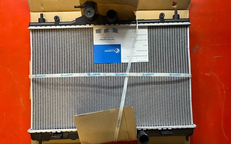 Радиатор охлаждения Nissan Juke 1.6i (LRc141EE) за 47 000 тг. в Алматы