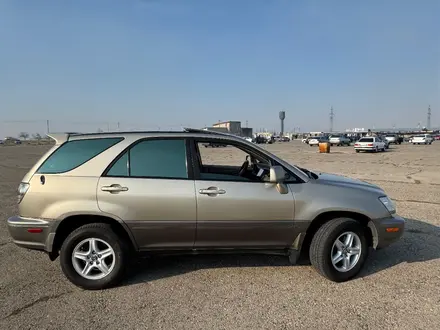 Lexus RX 300 2001 года за 5 800 000 тг. в Тараз – фото 3