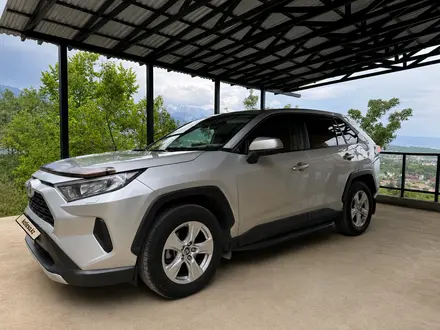 Toyota RAV4 2020 года за 11 900 000 тг. в Алматы – фото 6