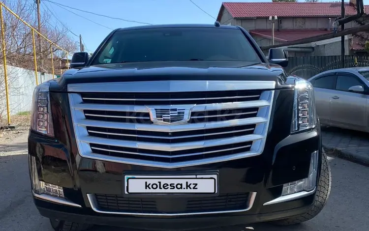 Cadillac Escalade 2018 годаүшін32 000 000 тг. в Караганда