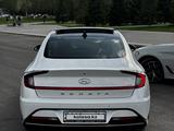 Hyundai Sonata 2022 года за 10 900 000 тг. в Астана – фото 5