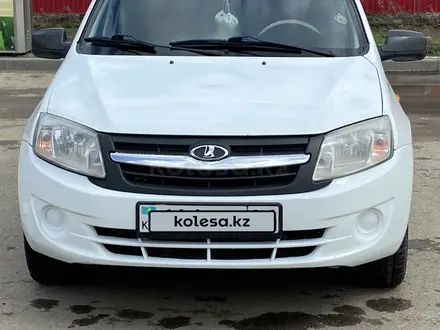 ВАЗ (Lada) Granta 2190 2013 года за 3 400 000 тг. в Актобе