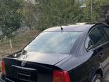 Volkswagen Passat 2000 года за 2 400 000 тг. в Алматы – фото 5