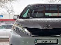 Toyota Sienna 2010 года за 12 000 000 тг. в Шымкент