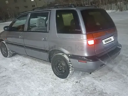 Mitsubishi Space Wagon 1992 года за 1 000 000 тг. в Астана – фото 3