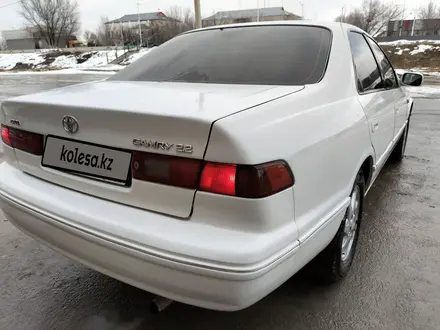 Toyota Camry 1998 года за 2 550 000 тг. в Кызылорда – фото 5