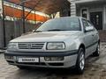 Volkswagen Vento 1996 годаfor2 000 000 тг. в Тараз