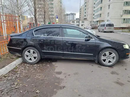 Volkswagen Passat 2006 года за 3 400 000 тг. в Астана – фото 5