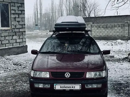 Volkswagen Passat 1996 года за 2 500 000 тг. в Тараз