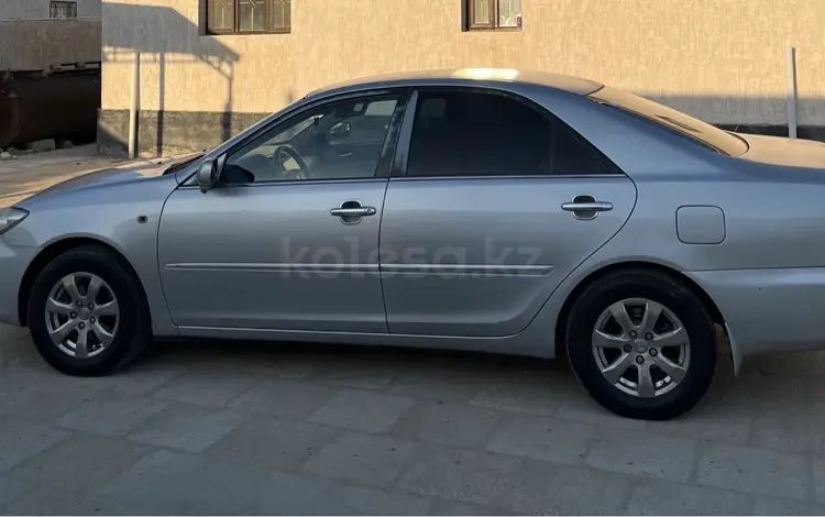 Toyota Camry 2004 года за 3 900 000 тг. в Жанаозен