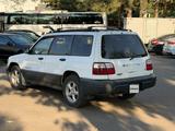 Subaru Forester 2001 годаүшін2 650 000 тг. в Алматы – фото 3