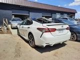 Toyota Camry 2020 года за 10 000 тг. в Атырау – фото 4
