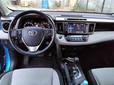 Toyota RAV4 2018 годаүшін10 200 000 тг. в Актобе – фото 5