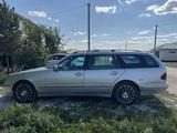 Mercedes-Benz E 320 2002 годаүшін3 300 000 тг. в Астана – фото 5
