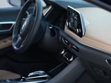 Hyundai Sonata 2022 года за 10 300 000 тг. в Алматы – фото 3