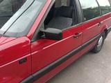 Volkswagen Passat 1993 года за 1 500 000 тг. в Есик – фото 2