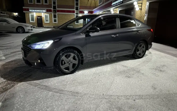 Hyundai Accent 2021 годаfor8 920 000 тг. в Астана