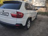 BMW X5 2007 годаүшін8 500 000 тг. в Караганда – фото 4