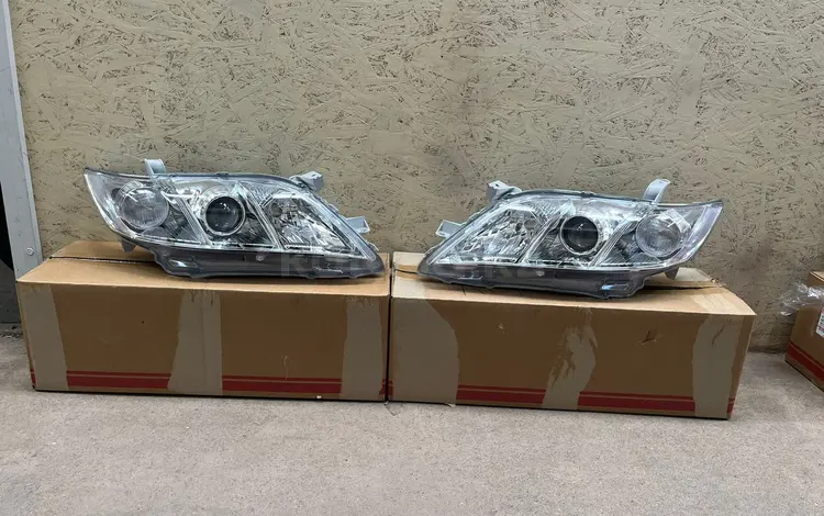 Фара на Toyota Camry 40 (UAE) / Тойота Камри 40 (Араб) за 29 000 тг. в Астана