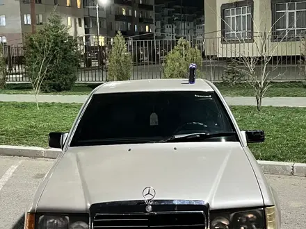 Mercedes-Benz E 200 1989 года за 1 300 000 тг. в Тараз – фото 2