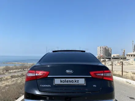 Kia Cadenza 2017 года за 10 300 000 тг. в Актау – фото 5