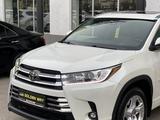 Toyota Highlander 2017 года за 18 500 000 тг. в Шымкент – фото 3