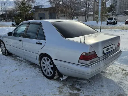 Mercedes-Benz S 320 1997 года за 6 000 000 тг. в Талдыкорган – фото 10