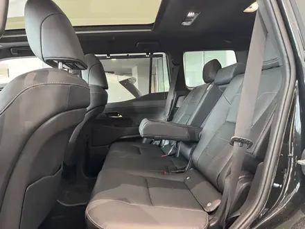 Lexus GX 550 Luxury+ 2025 года за 69 290 000 тг. в Алматы – фото 15