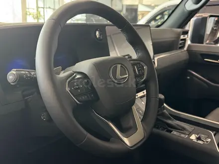 Lexus GX 550 Luxury+ 2025 года за 69 290 000 тг. в Алматы – фото 6