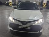 Toyota Camry 2019 года за 12 600 000 тг. в Алматы – фото 2