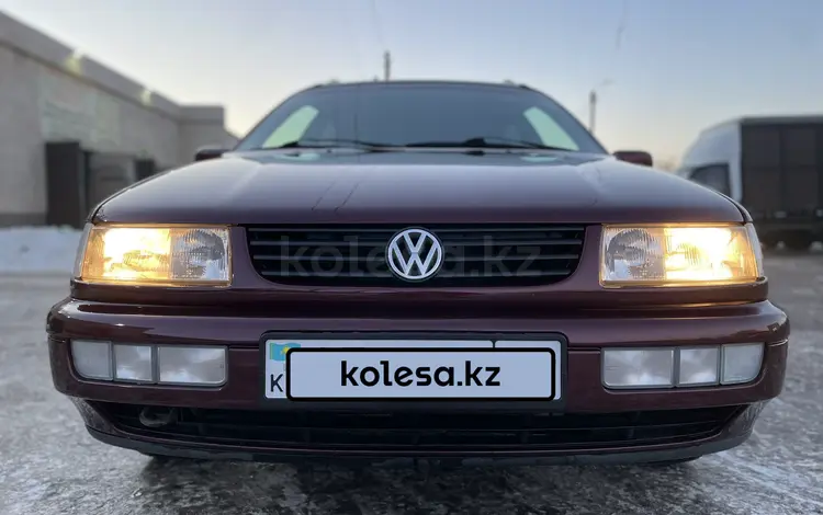 Volkswagen Passat 1996 годаүшін2 600 000 тг. в Караганда