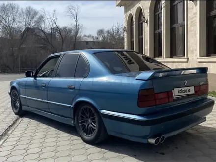 BMW 525 1994 года за 1 500 000 тг. в Алматы – фото 2