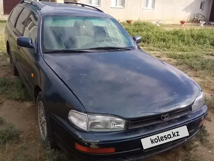 Toyota Camry 1993 года за 1 100 000 тг. в Атырау