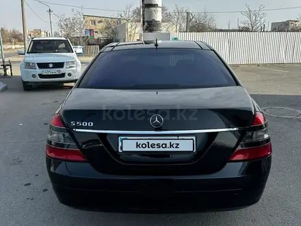 Mercedes-Benz S 500 2007 года за 7 500 000 тг. в Актау – фото 4