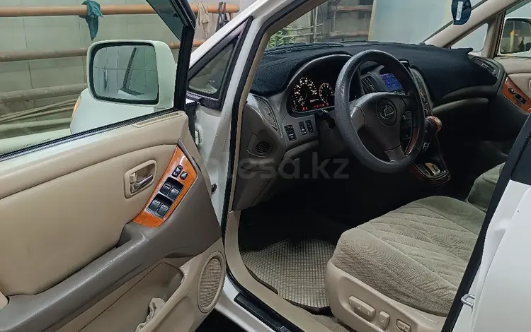 Lexus RX 300 2002 года за 5 500 000 тг. в Астана