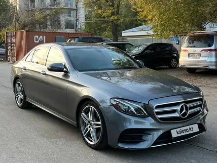 Mercedes-Benz E 300 2017 года за 19 000 000 тг. в Алматы