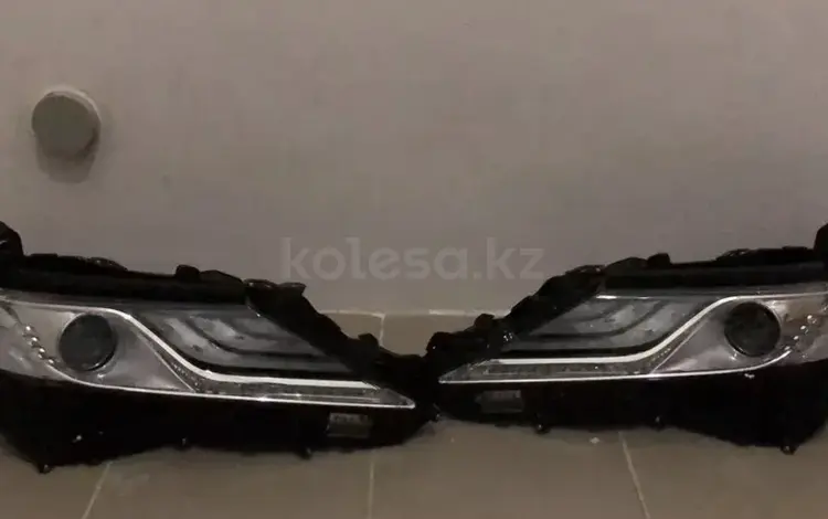 Фара правая левая Toyota Camry 70 led за 150 000 тг. в Астана