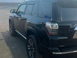Toyota 4Runner 2016 годаүшін11 500 000 тг. в Атырау – фото 4