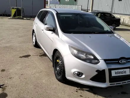 Ford Focus 2013 года за 2 700 000 тг. в Актобе – фото 2