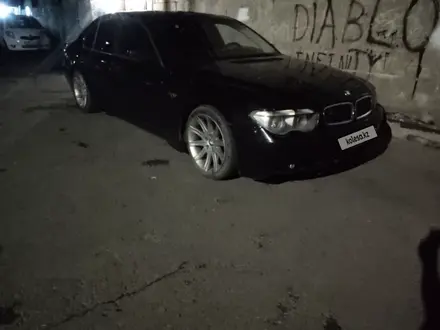 BMW 745 2003 года за 5 200 000 тг. в Алматы